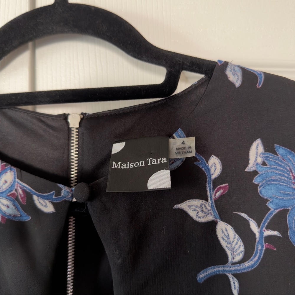 NWT Maison Tara Elegant Black and Blue Floral Dress - Picture 6 of 11